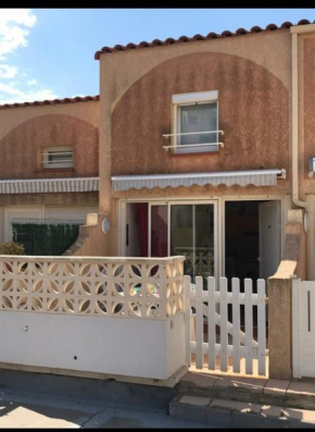 À 50m de la plage, emplacement idéal, spacieuse maison 3 chambres 6 couchages secteur grand plage